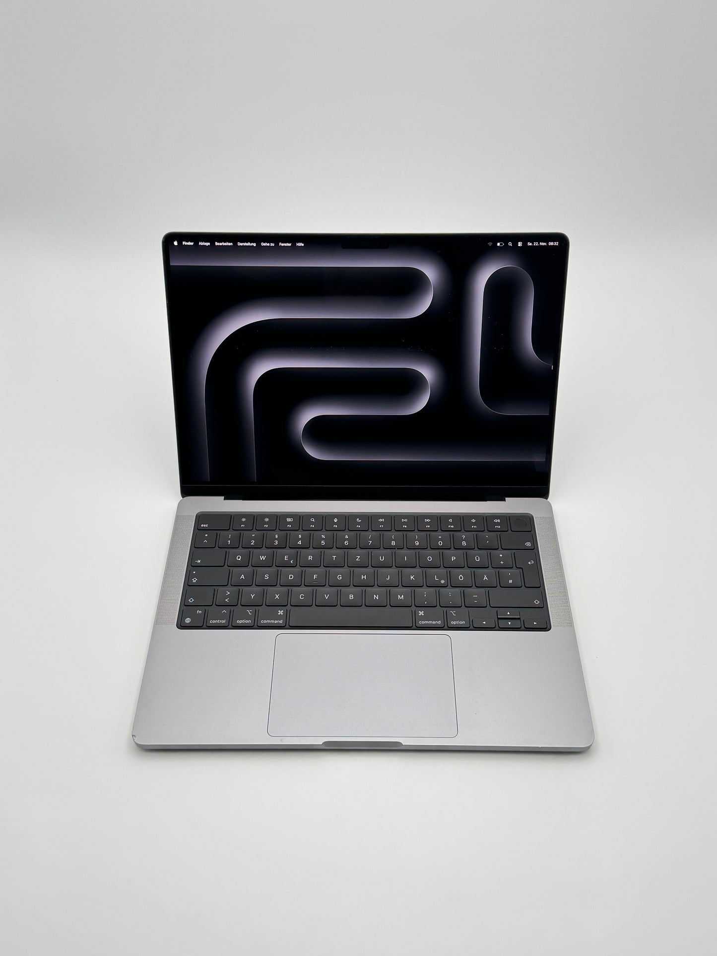 Apple MacBook Pro 14 Zoll | M3 | 2023 | 512 GB SSD | 8 GB RAM | Space Grau D&S Resell GbR