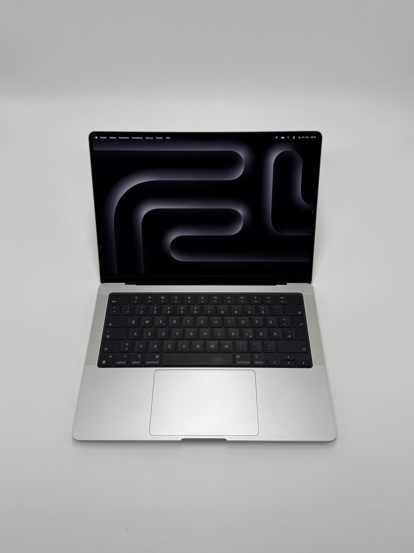 Apple MacBook Pro 14 Zoll | M3 Pro | 2023 | 1 TB SSD | 18 GB RAM | Silber