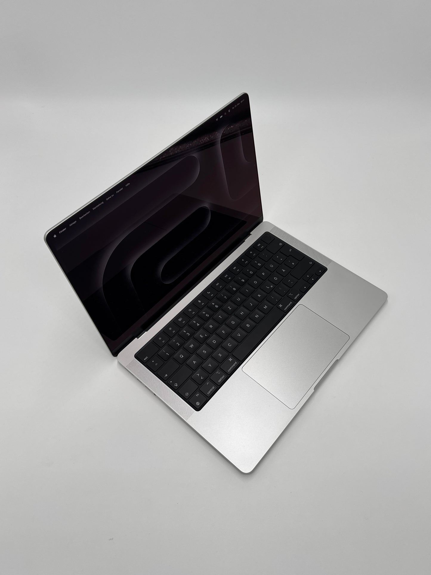 Apple MacBook Pro 14 Zoll | M3 Pro | 2023 | 1 TB SSD | 18 GB RAM | Silber