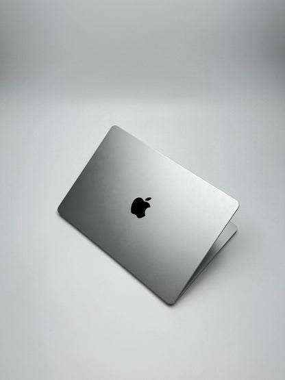 Apple MacBook Air 13,6 Zoll | M2 CPU | 2022 | 256 GB SSD | 8 GB RAM | Silber - D&S Resell GbR