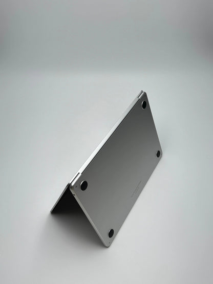 Apple MacBook Air 13,6 Zoll | M2 CPU | 2022 | 256 GB SSD | 8 GB RAM | Silber - D&S Resell GbR