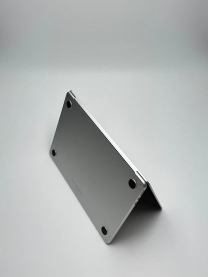 Apple MacBook Air 13,6 Zoll | M2 CPU | 2022 | 256 GB SSD | 8 GB RAM | Silber - D&S Resell GbR