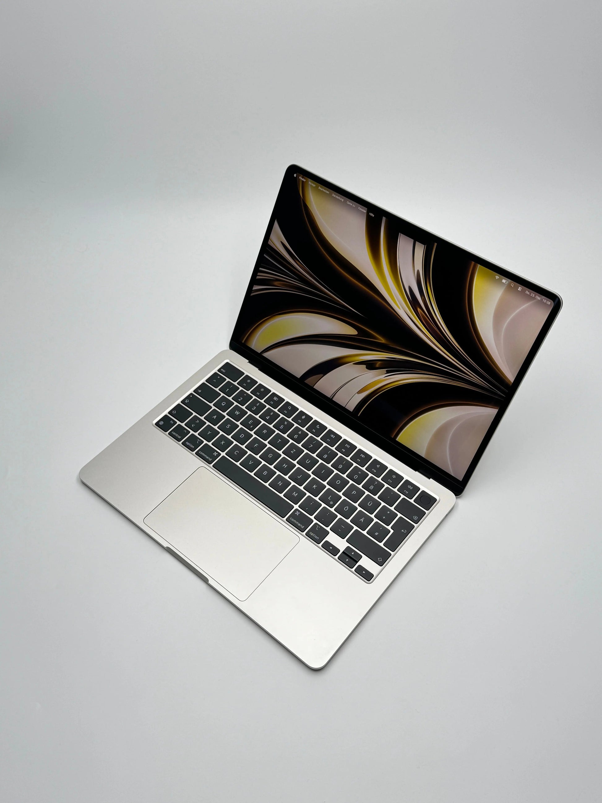 Apple MacBook Air 13,6 Zoll | M2 CPU | 2022 | 512 GB SSD | 8 GB RAM | Polarstern D&S Resell GbR