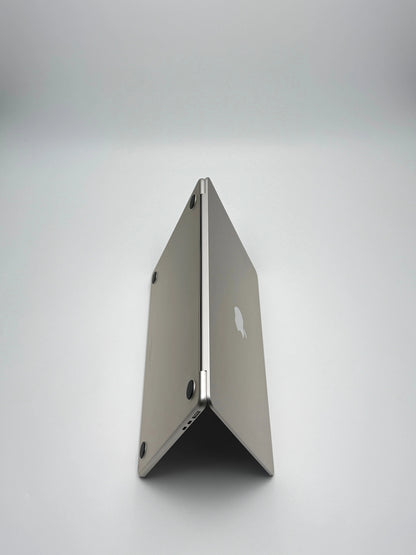 Apple MacBook Air 13,6 Zoll | M2 CPU | 2022 | 512 GB SSD | 8 GB RAM | Polarstern D&S Resell GbR