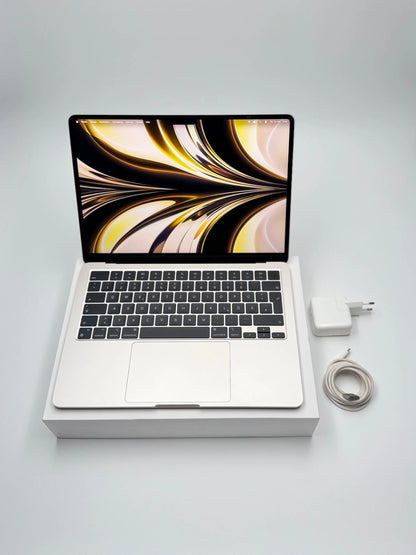 Apple MacBook Air 13,6 Zoll | M2 CPU | 2022 | 512 GB SSD | 8 GB RAM | Polarstern D&S Resell GbR