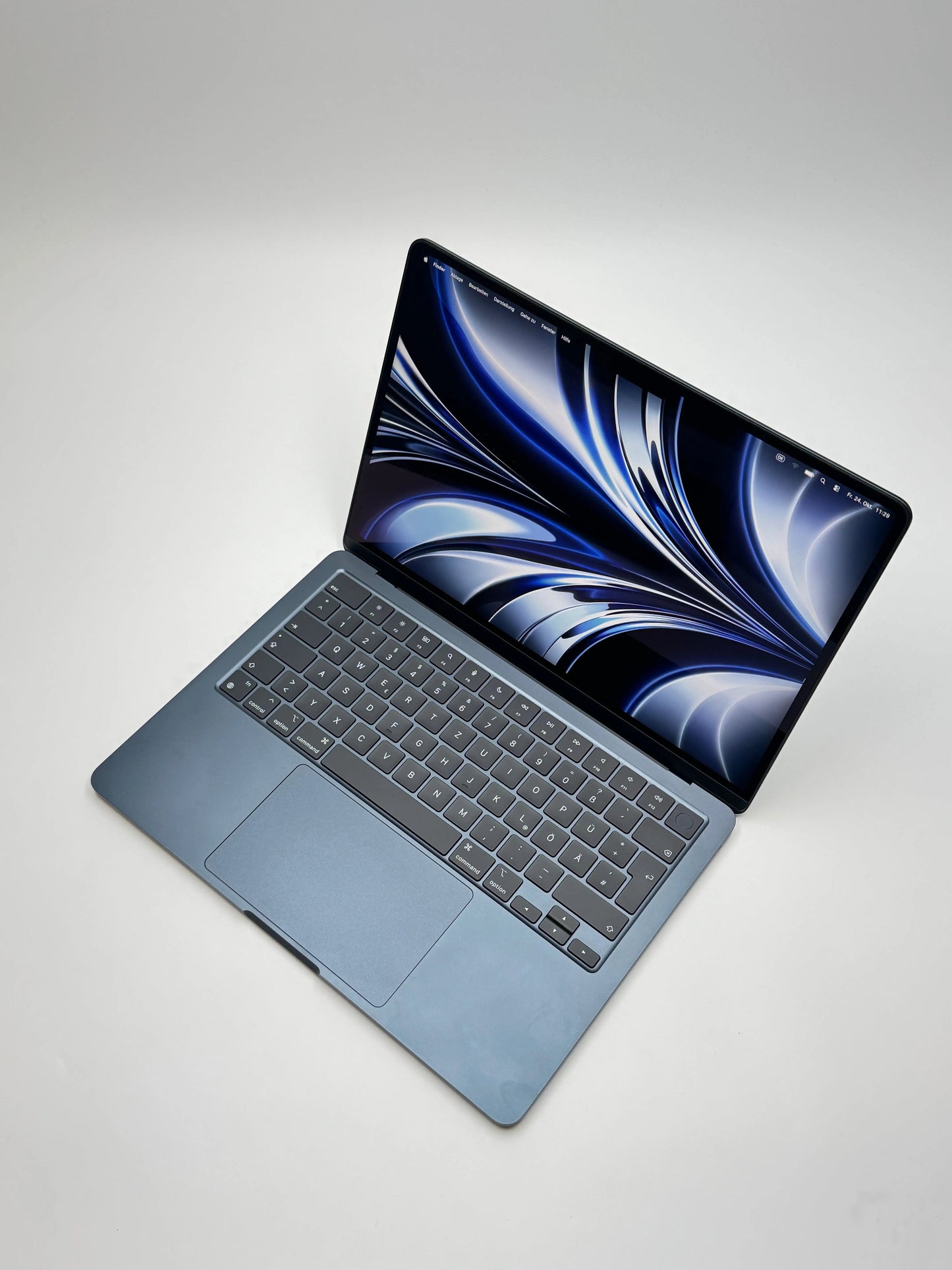 Apple MacBook Air 13,6 Zoll | M2 CPU | 2022 | 512 GB SSD | 8 GB RAM | Midnight D&S Resell GbR