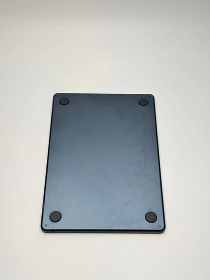 Apple MacBook Air 13,6 Zoll | M2 CPU | 2022 | 512 GB SSD | 8 GB RAM | Midnight D&S Resell GbR