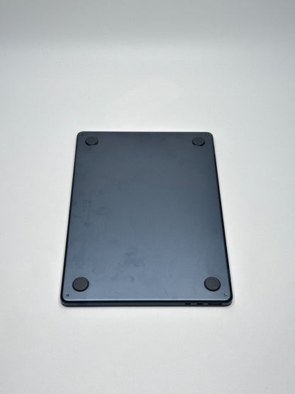 Apple MacBook Air 13,6 Zoll | M2 CPU | 2022 | 256 GB SSD | 8 GB RAM | Midnight